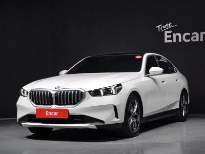 2024 BMW 5-Series