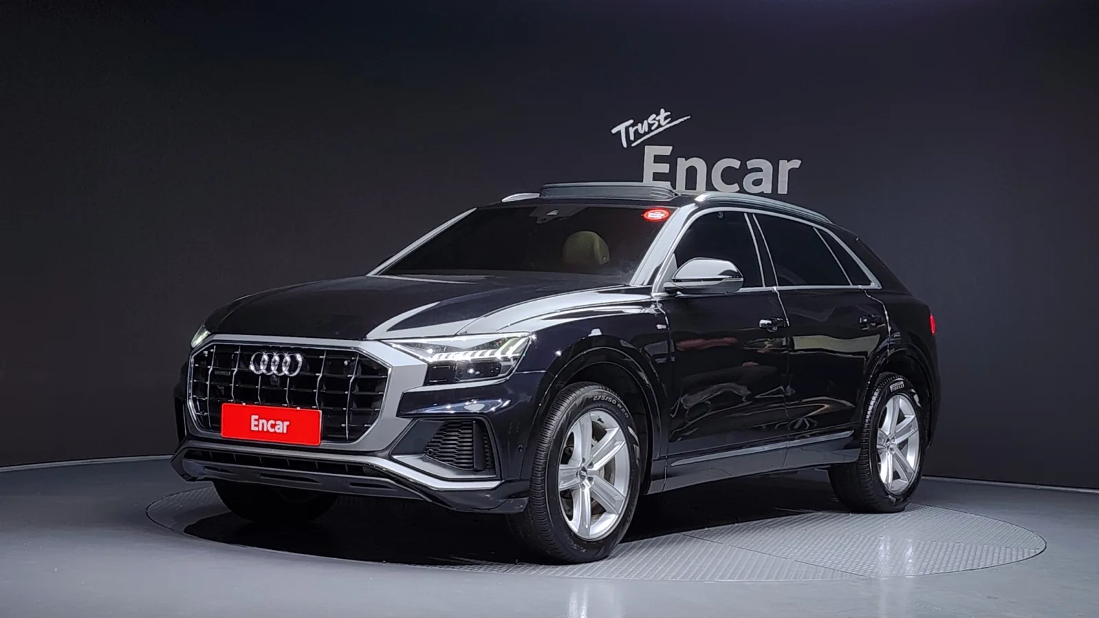 2021 Audi Q8