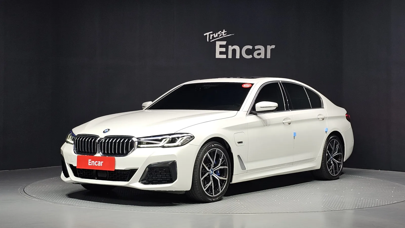 2022 BMW 5-Series