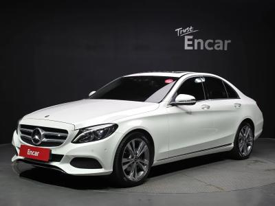 2018 Mercedes-Benz C-Class