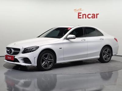 2020 Mercedes-Benz C-Class