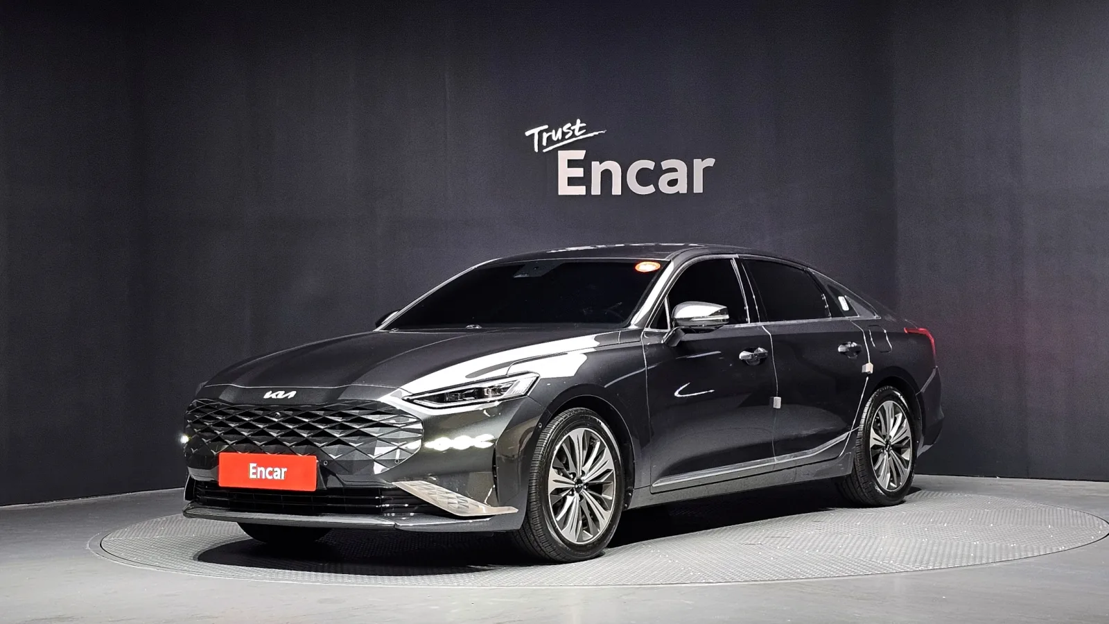 2022 Kia K8