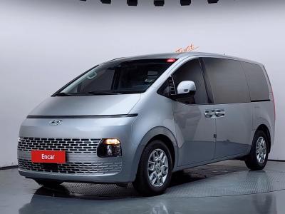 2022 Hyundai Staria