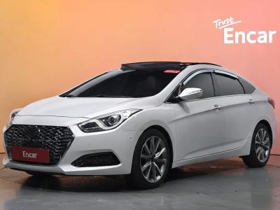2012 Hyundai i40