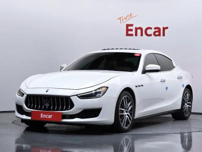 2018 Maserati Ghibli