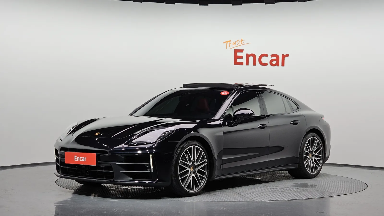 2025 Porsche Panamera