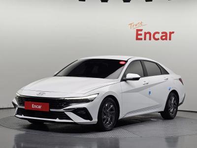 2024 Hyundai Elantra