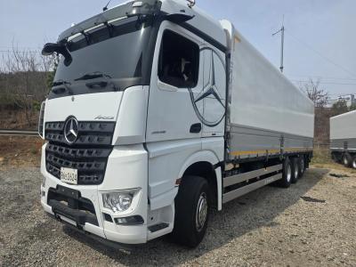 2022 Mercedes-Benz CargoTruck