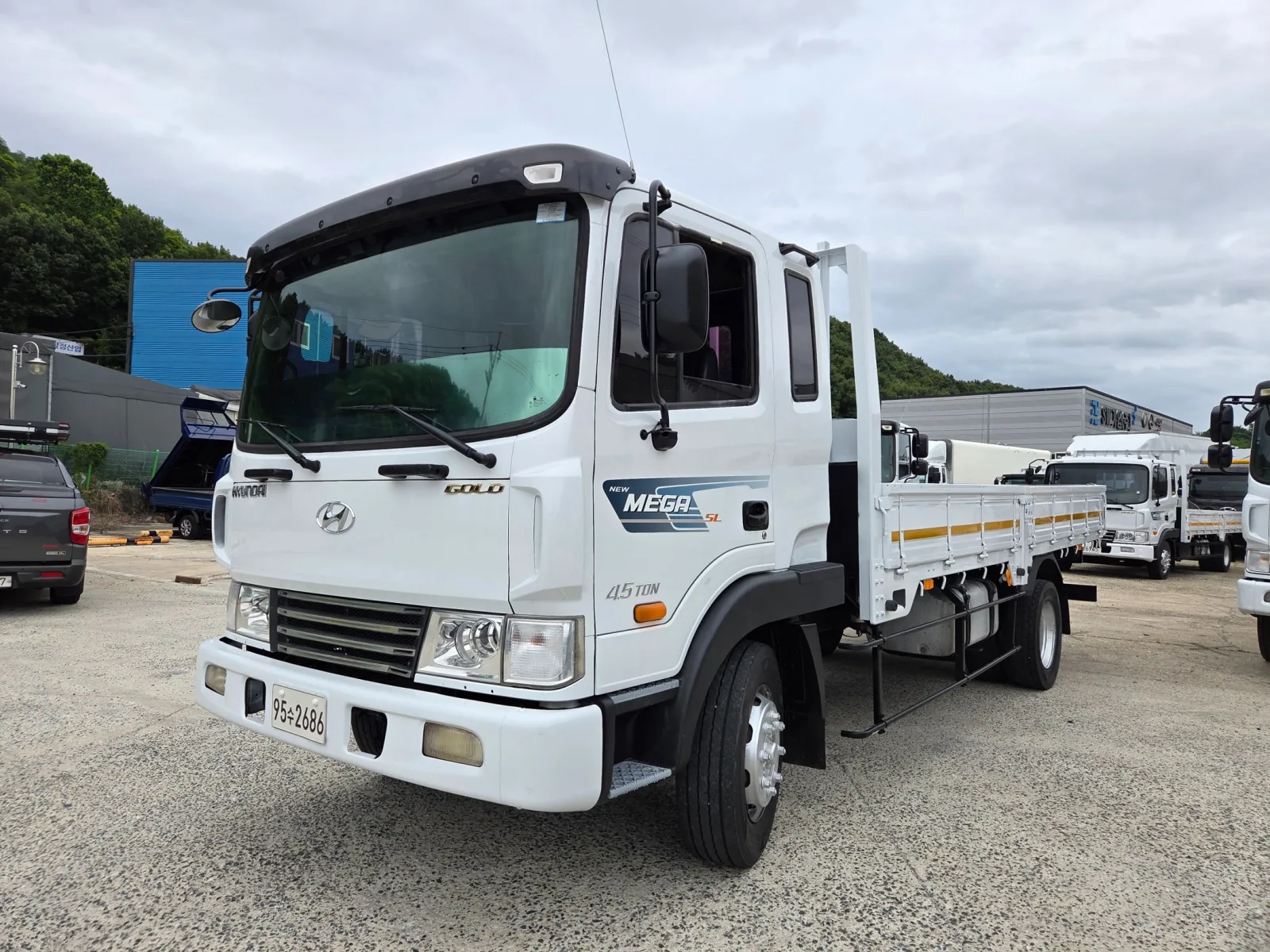 2012 Hyundai Mega Truck