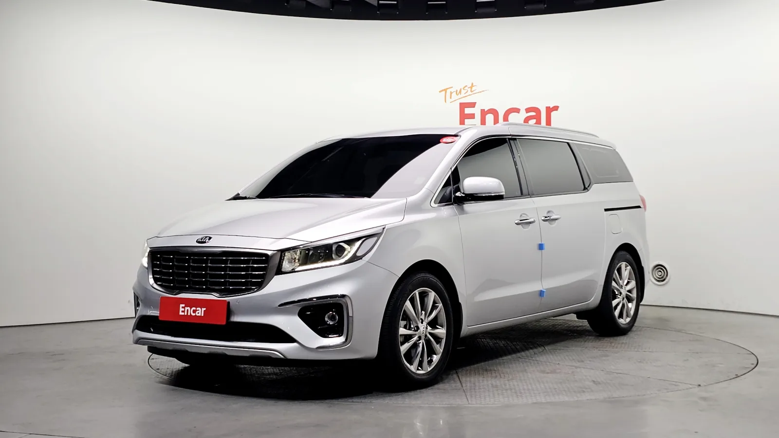 2020 Kia Carnival