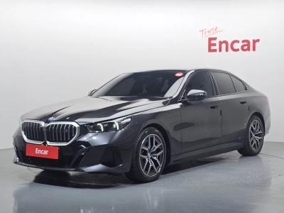 2026 BMW i5