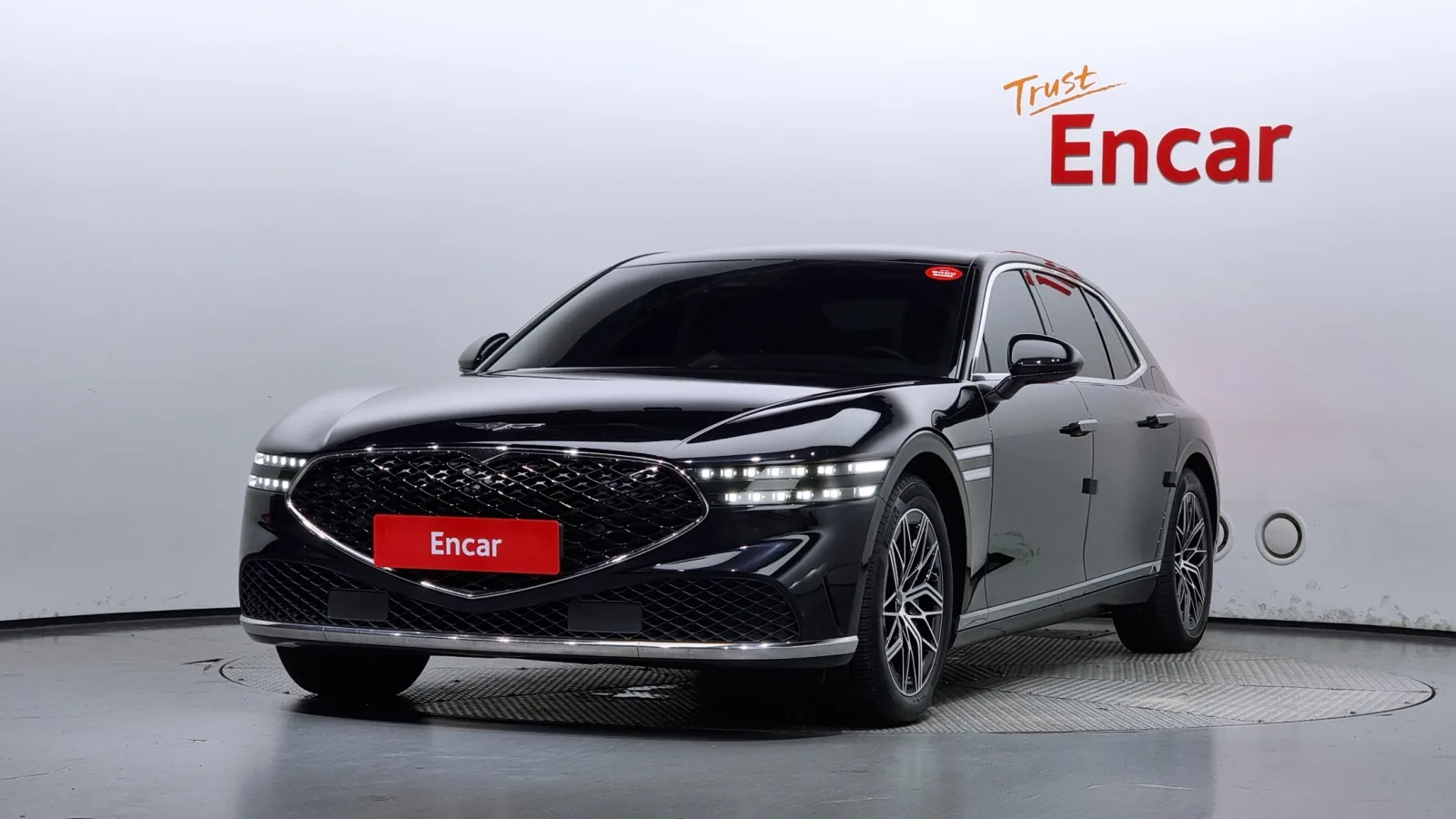 2022 Genesis G90