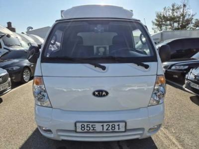 Kia Bongo3 1톤 RefrigeratedBox Truck 초장축 표준형 킹캡 럭셔리 (2010년형)