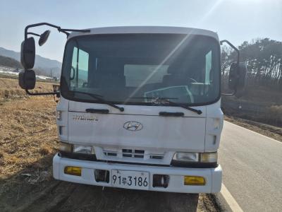 2000 Hyundai Hyundai (Super)Truck