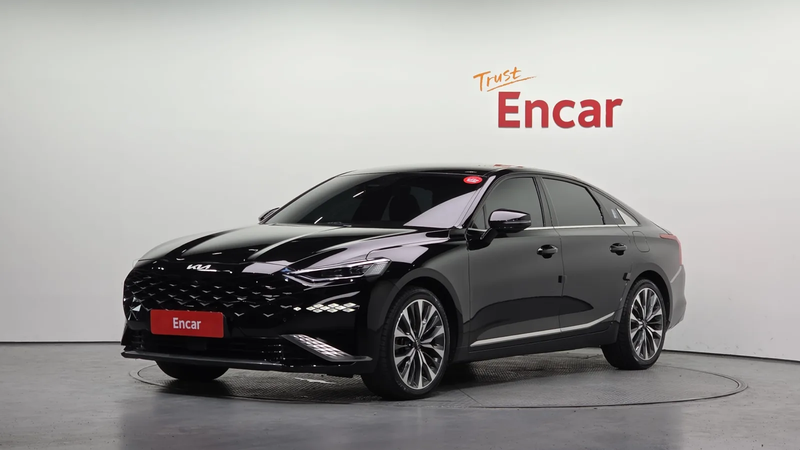 2023 Kia K8
