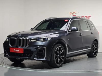 2020 BMW X7