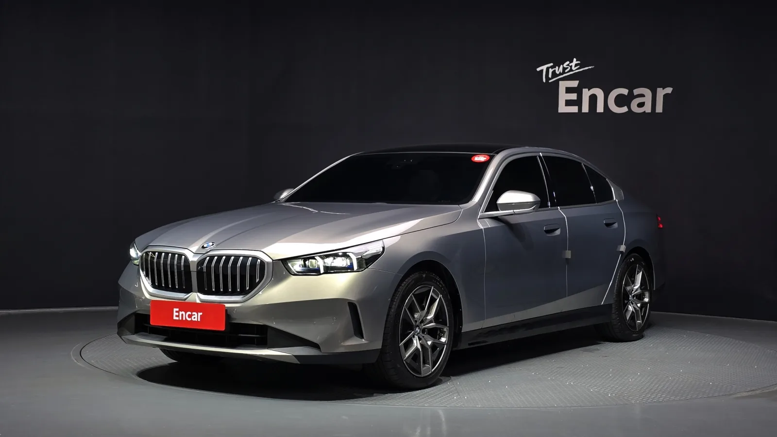 2025 BMW 5-Series
