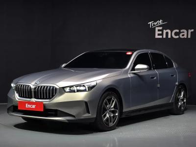 2025 BMW 5-Series