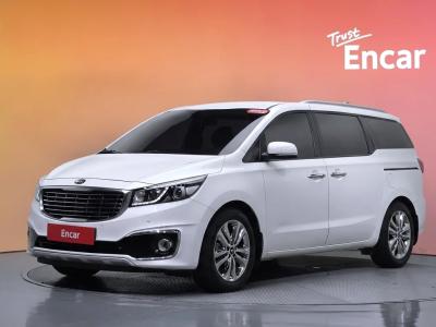 2015 Kia Carnival