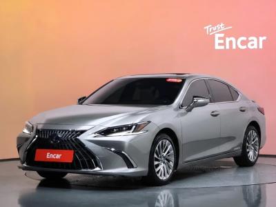 2022 Lexus ES