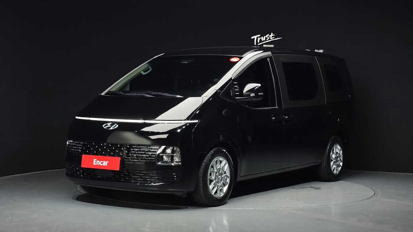 2023 Hyundai Staria