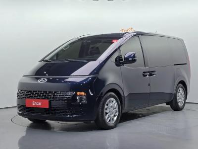 2022 Hyundai Staria