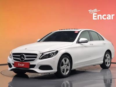 2017 Mercedes-Benz C-Class