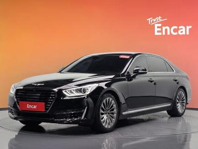 2017 Genesis EQ900