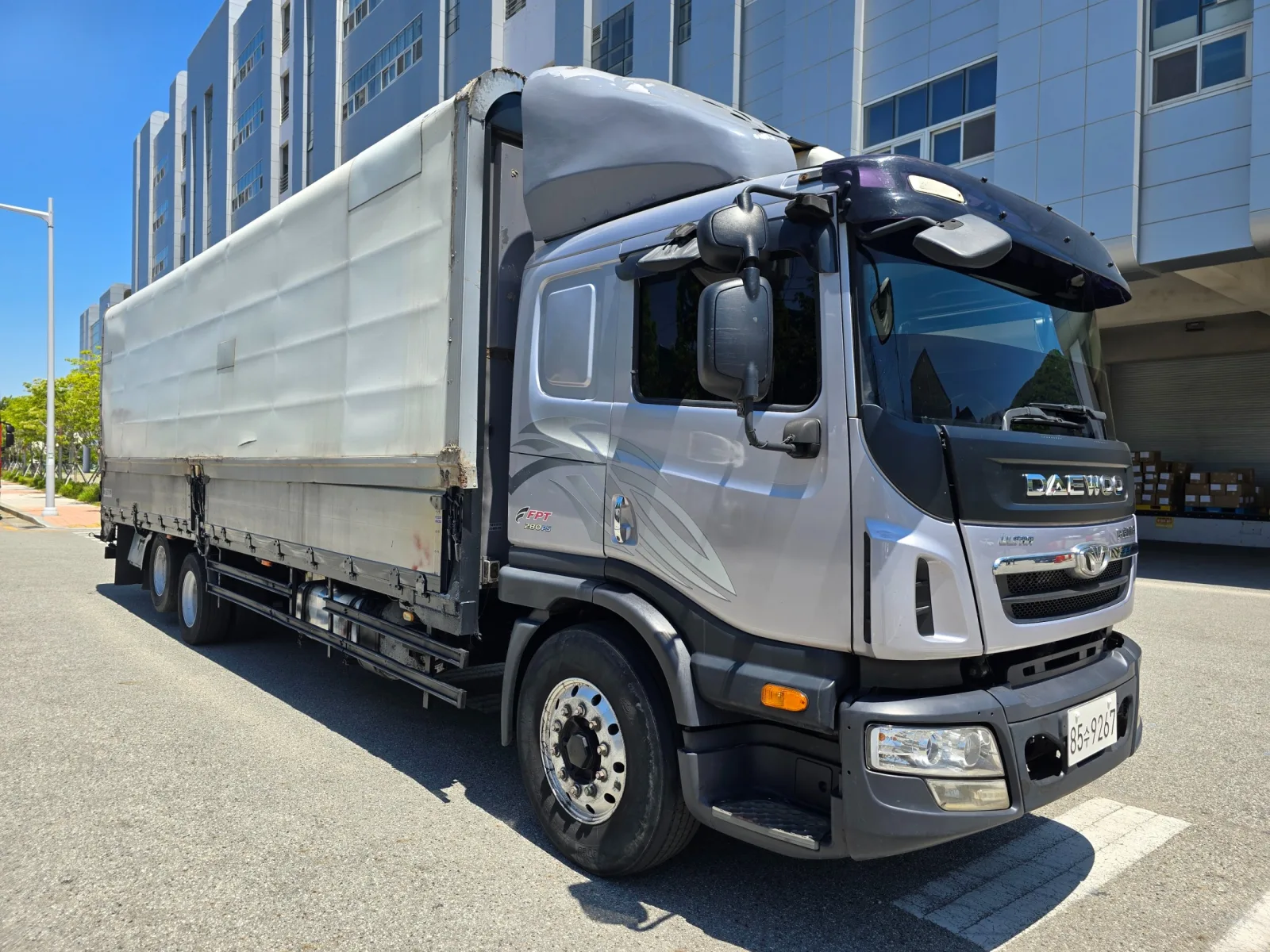2015 Tata Daewoo Prima Medium Truck