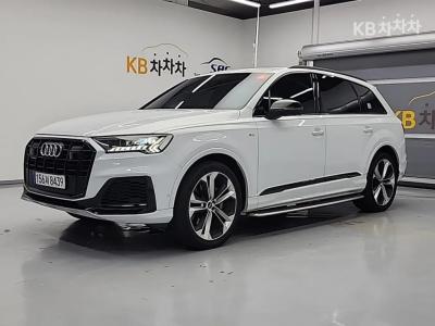 Audi New Q7 3.0 55 TFSI Quattro Premium (2023년형)