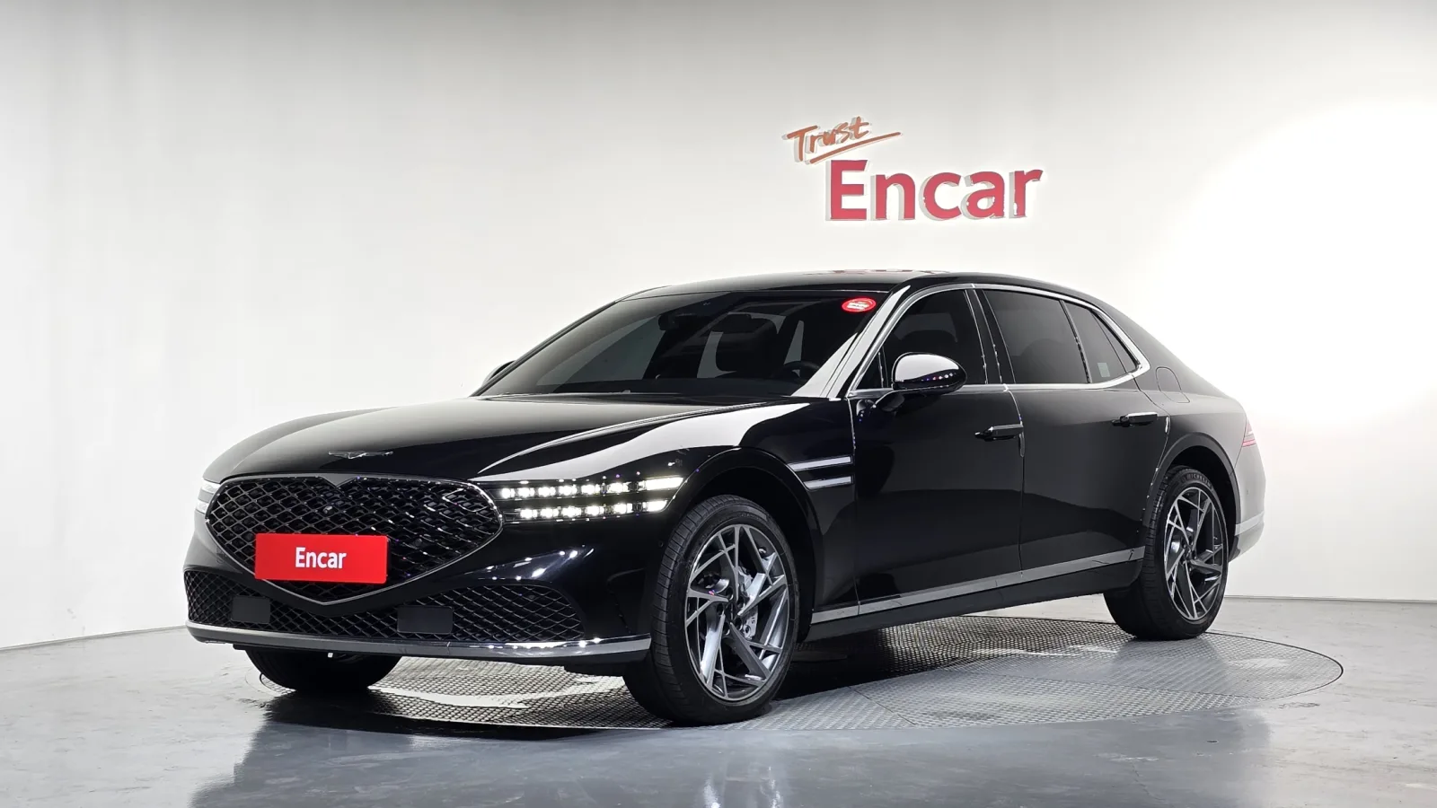 2022 Genesis G90