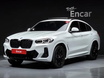 2025 BMW X4