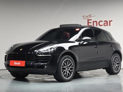 2018 Porsche Macan