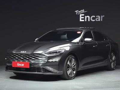 2022 Kia K8
