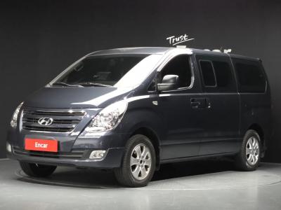2016 Hyundai Starex