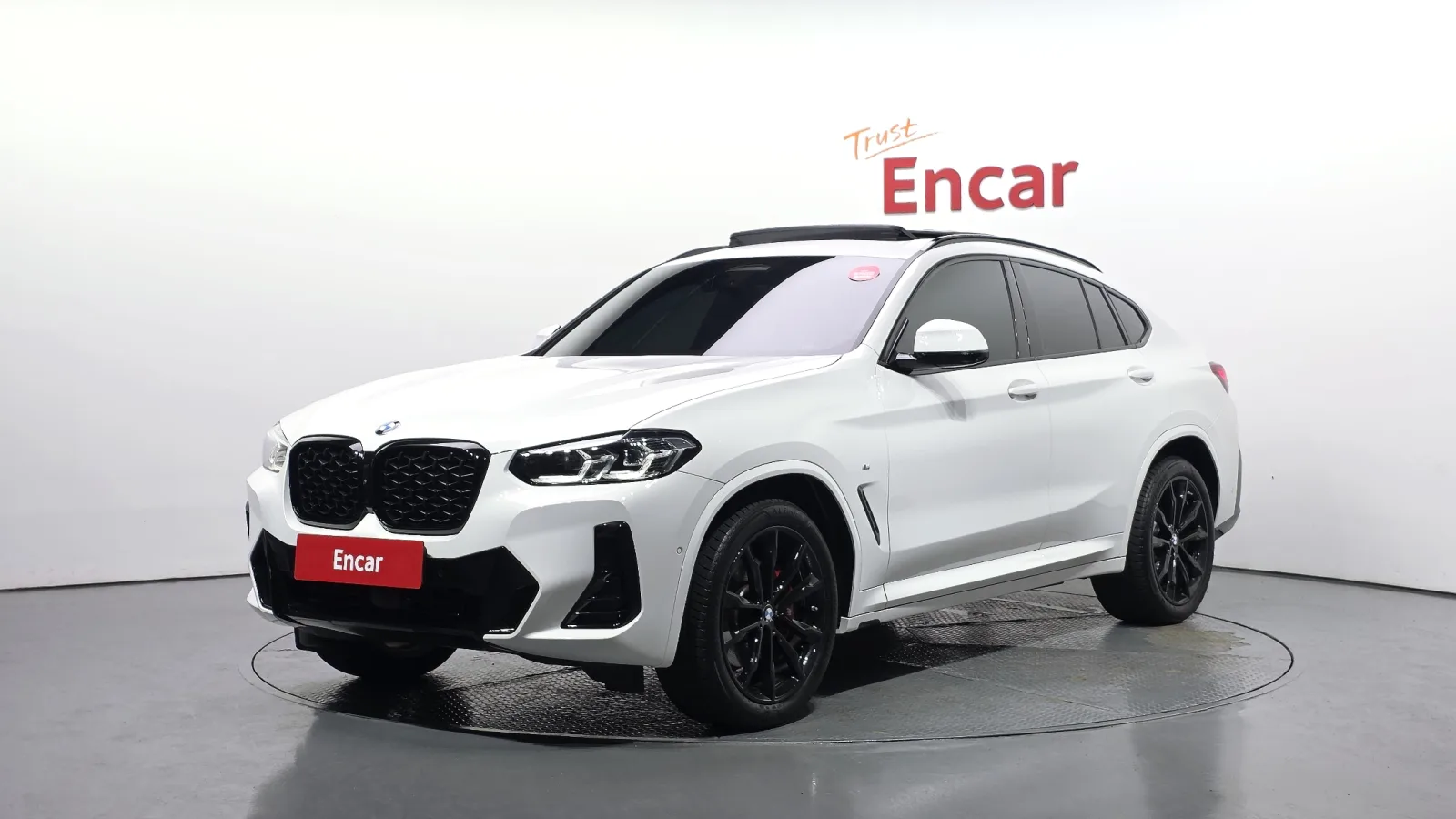 2025 BMW X4