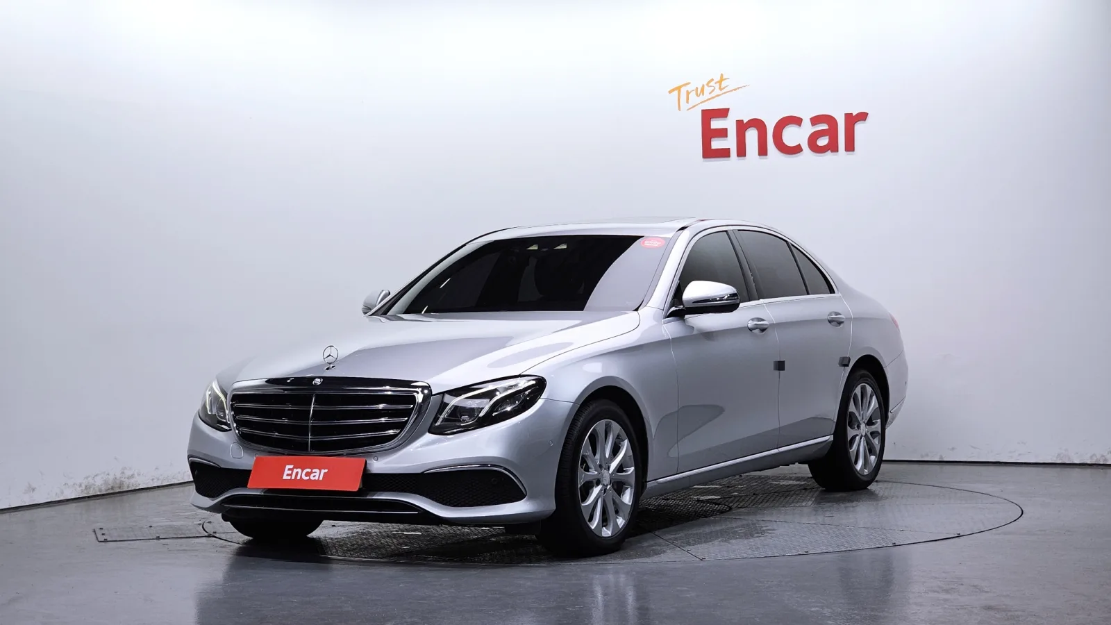 2017 Mercedes-Benz E-Class