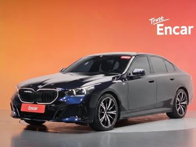 2025 BMW 5-Series