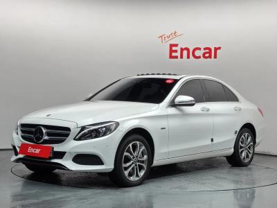 2018 Mercedes-Benz C-Class