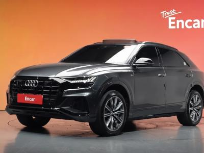 2021 Audi Q8
