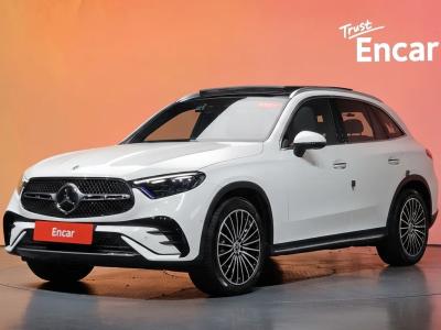2025 Mercedes-Benz GLC-Class