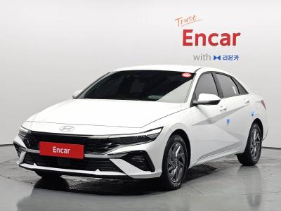 2024 Hyundai Elantra