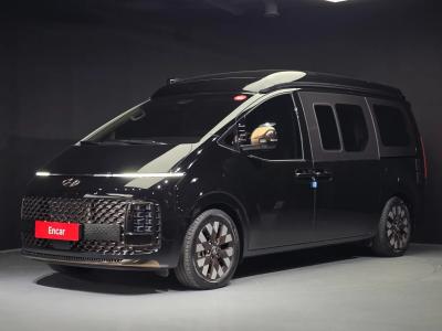 2023 Hyundai Staria