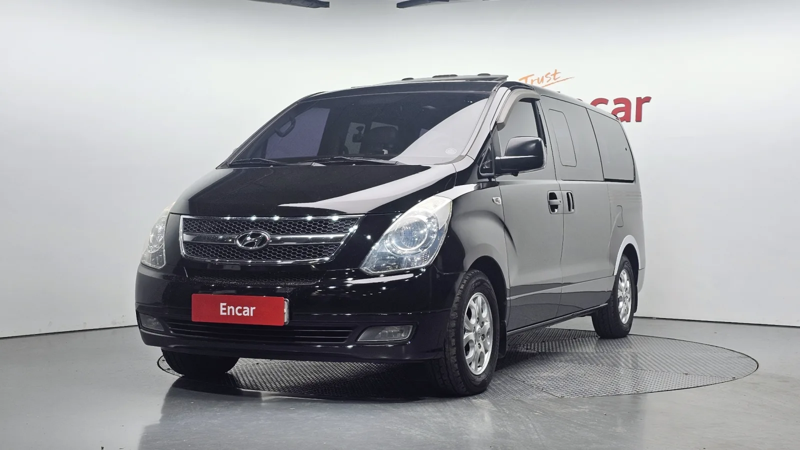 2012 Hyundai Starex