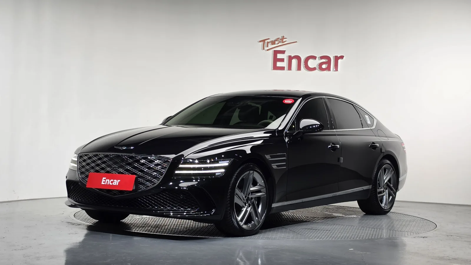 2025 Genesis G80
