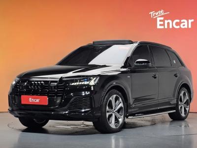 2023 Audi Q7
