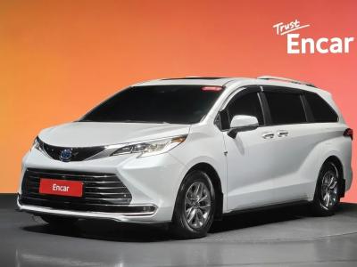 2023 Toyota Sienna