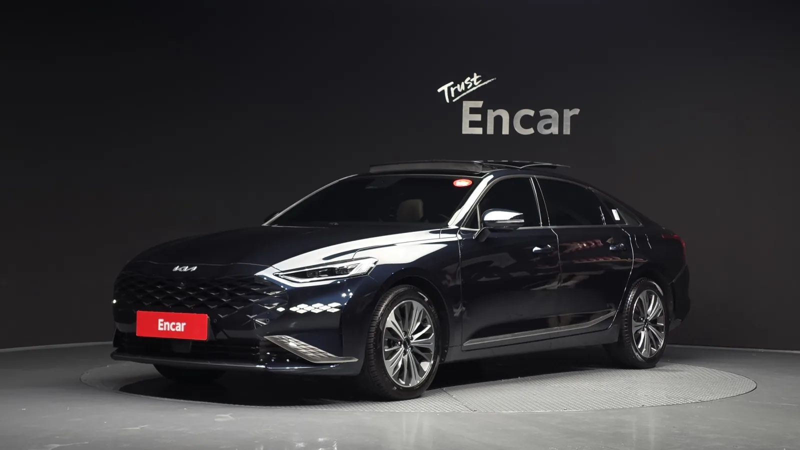 2022 Kia K8