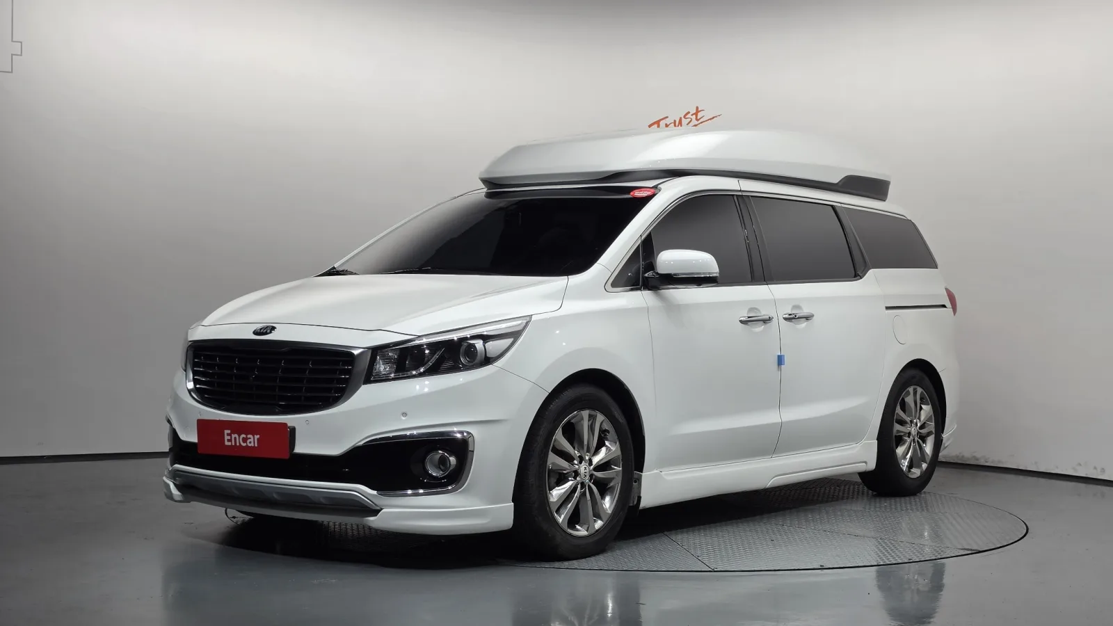 2016 Kia Carnival