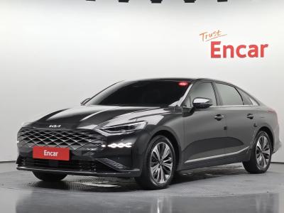 2022 Kia K8
